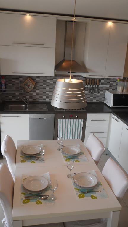 Apartment Sanja พรีมอชเตน ภายนอก รูปภาพ